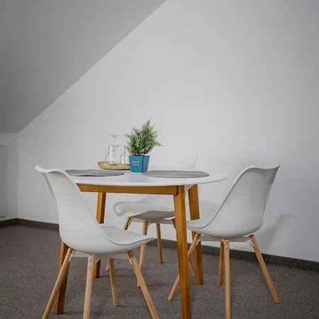 Appartement The Dom 21 *
